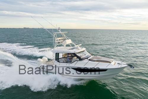 Boston Whaler Conquest Spesifikasjoner og anmeldelser